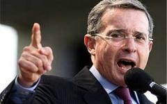Uribe señaló que para dar garantías a los jefes de las Fuerzas Armadas...