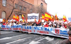 La mayoría de los manifestantes eran catalanes pero a la marcha también se unieron...