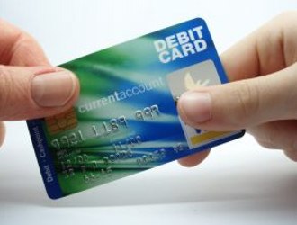 La reforma busca hacer más transparente el acceso a crédito en medio de la...