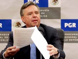 Eduardo Medina Mora explicó que las investigaciones de la fiscalía especial en...