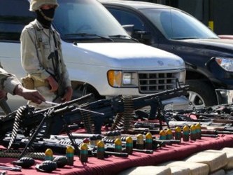 El 19 por ciento de las armas confiscadas en México entre 2004 y 2008 fue fabricado en...