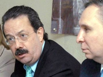 Entre los sujetos a investigación se encuentran los ex directores del IMSS, Juan Molinar...