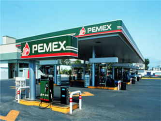 El año próximo Pemex aportará al erario público unos 880,878 millones...