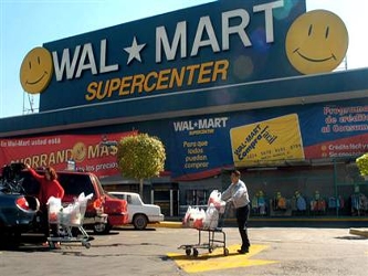 Las ventas de Walmart Centroamérica en los 12 meses a septiembre del 2009 representaron unos...