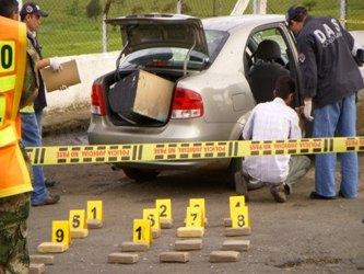 Otros tres asesinatos tuvieron lugar en Tijuana, Baja California, donde varios hombres abrieron...