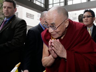 El Dalai Lama quiso remarcar que sus críticas y sus demandas de mayor autonomía para...