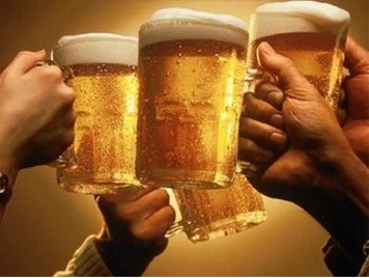 Los checos han sido desde siempre los mayores consumidores de cerveza del mundo, con un promedio...