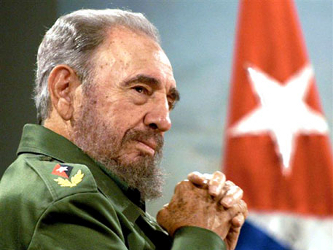 Las últimas fotografías que se difundieron de Fidel Castro son del pasado mes de...
