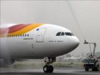Aero República cubre 12 destinos a nivel nacional en Colombia y con la entrada en...