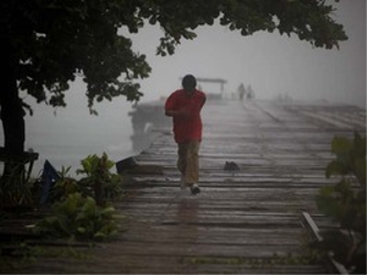 Se mantienen las alertas de peligro de tormenta tropical para Honduras, Belice y Guatemala ante el...