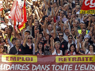 La sureña ciudad de Toulouse tuvo jornada de marchas, junto a otras ciudades, con banderas...