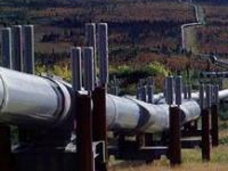 Además de en el de Letpando, en la región se extrae también petróleo de...
