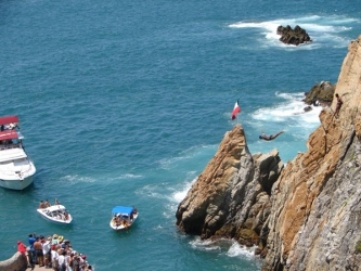 Acapulco espera recibir más de 470 mil visitantes, con una ocupación hotelera de 70...