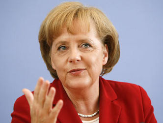 Merkel también pidió al presidente Mubarak hacer todo lo posible para evitar que se...
