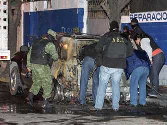 Este es el tercer jefe de policía que es asesinado en Mochoacán luego de que el 1 de...