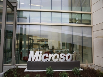 Microsoft quiere hacer retroceder a Google Inc, que le ha arrebatado un pequeño pero...