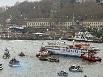 Una flotilla humanitaria de una decena de barcos intentará, por segundo año...