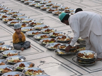 La cantidad de comida botada en el emirato aumenta considerablemente en el mes sagrado, cerca de un...
