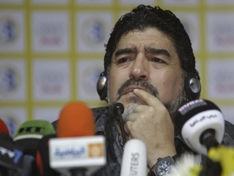 El legendario astro argentino dijo en una conferencia de prensa en Dubai que está feliz de...