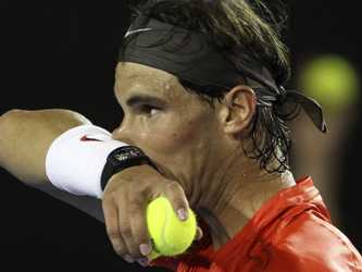 Rafael Nadal no tuvo complicaciones y arrolló al francés Jo-Wilfried Tsonga para...