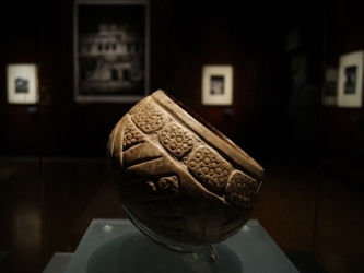 Las salas del hermoso museo parisino presentaron 160 objetos mayas que mostraron el gran desarrollo...