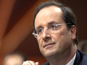 Con el 42% de las intenciones de voto, Francois Hollande, presidente regional, diputado y ex primer...