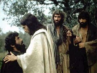 El día que Jesús conoció a Pedro, cuando se le acerco aquel hombre,...