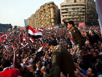 Las protestas estallaron tras las muertes ocurridas en un estadio de fútbol en Port Said. La...