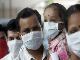 Respecto de las vacunas antinfluenza, dijo que se administraron casi 17 millones de dosis, de un...
