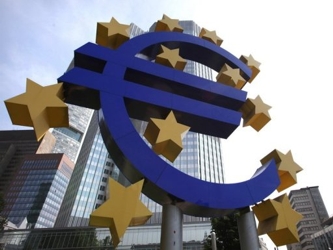 El BCE recortó sus tasas a fines del año pasado hasta un récord mínimo...