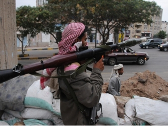 Horas antes, un columna de rebeldes de Al Qaeda atentó contra un gasoducto en el sur de...