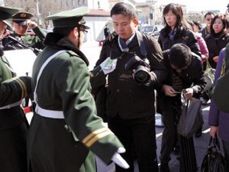 La periodista estadunidense Melissa Chan abandonó ayer Pekín después de que...
