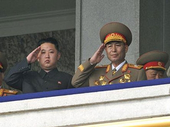 Kim Jong-un, que se cree que tiene casi 30 años, ha grabado ya su imagen en Corea del Norte,...