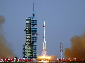 El tercer intento lunar de China será lanzado en la segunda mitad de 2013, indicó la...