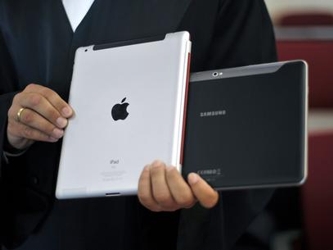 Apple y Samsung mantienen una batalla de patentes que refleja la lucha por la supremacía en...