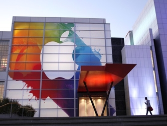 En un alegato presentado en una corte federal en San José el viernes, Apple agregó...