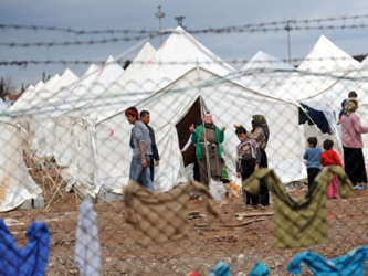 Hasta ahora el número total de refugiados registrados por ACNUR en Jordania, Turquía,...