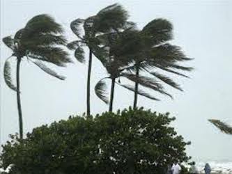 Un aviso de tormenta tropical regía para las Bermudas, pero no se espera que ese territorio...