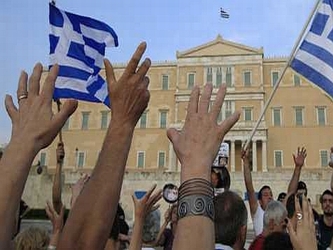 Grecia vive su peor crisis económica de la posguerra que ha dejado desempleado a casi una de...