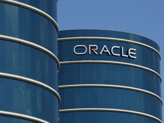 Oracle también informó que las ventas de nuevo software subieron un 6 por ciento...