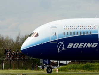 United dice que el 787, de los 50 que ordenó la aerolínea, "revolucionará...