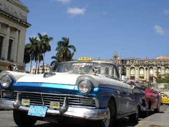 Tras el colapso soviético de ese año, las relaciones La Habana-Moscú se...