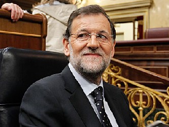 Rajoy ganó en 2012 49 mil 893 euros (unos 66 mil dólares) netos, una vez descontados...