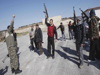 Los rebeldes sirios tomaron el control de la mayor represa del país, situada sobre el...