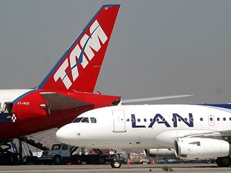 En el cuarto trimestre de 2012, Latam Airlines registró una pérdida de US$51,1...