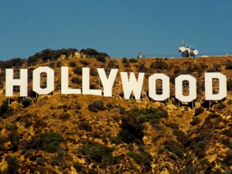 Ahora bien, en el plano creativo Hollywood ha funcionado, casi desde sus inicios, gracias a una...