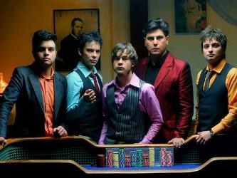 Los Bunkers, creada en 1999, es una de las bandas chilenas más representativas de la escena...