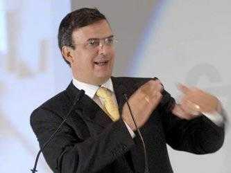 Ebrard ha sido el primero en rechazar la propuesta de Peña Nieto. "Grave error...