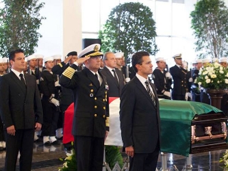 Para lograrlo, dijo, México cuenta con un sólido pilar que son las Fuerzas Armadas, a...