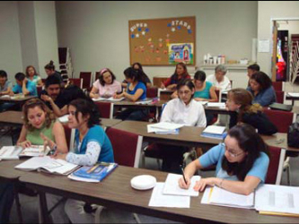 Los estudiantes hispanos se han incrementado a nivel porcentual en la población de...